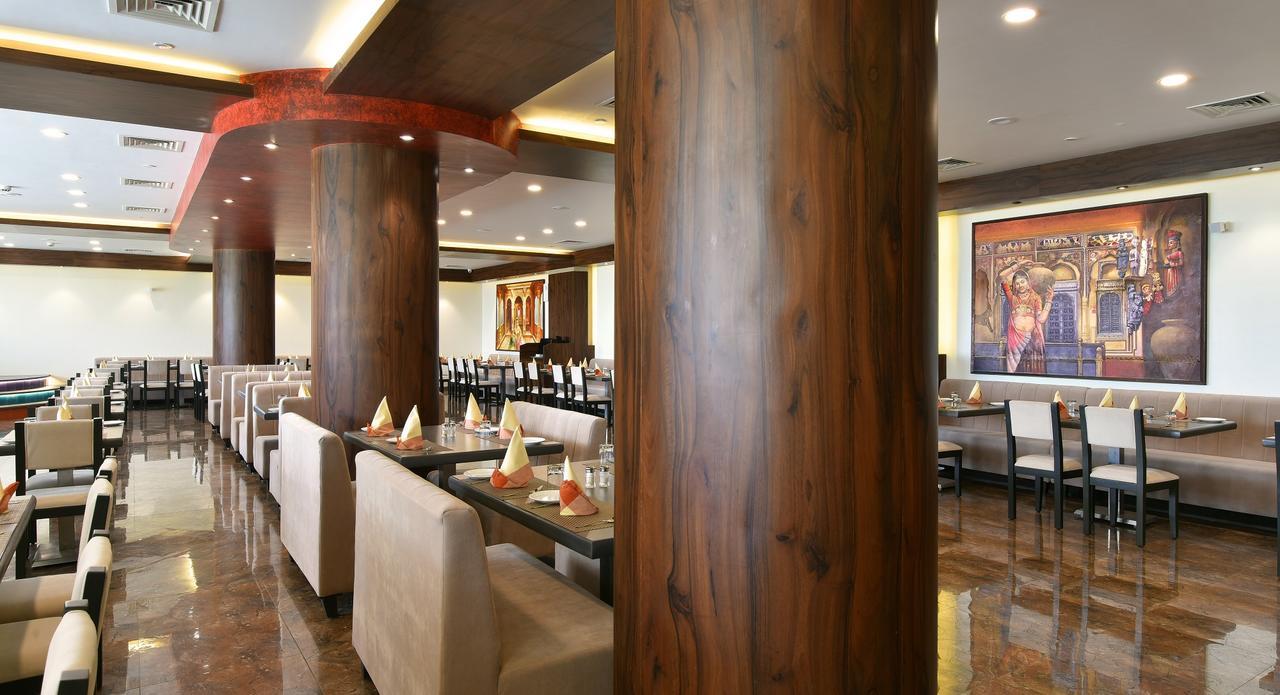 Hotel Club One Manor Zewnętrze zdjęcie